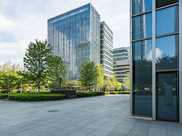 servizi-gestione-interventi-manutenzione-edifici-conto-terzi-milano impresa-di-pulizie-condominiali-milano